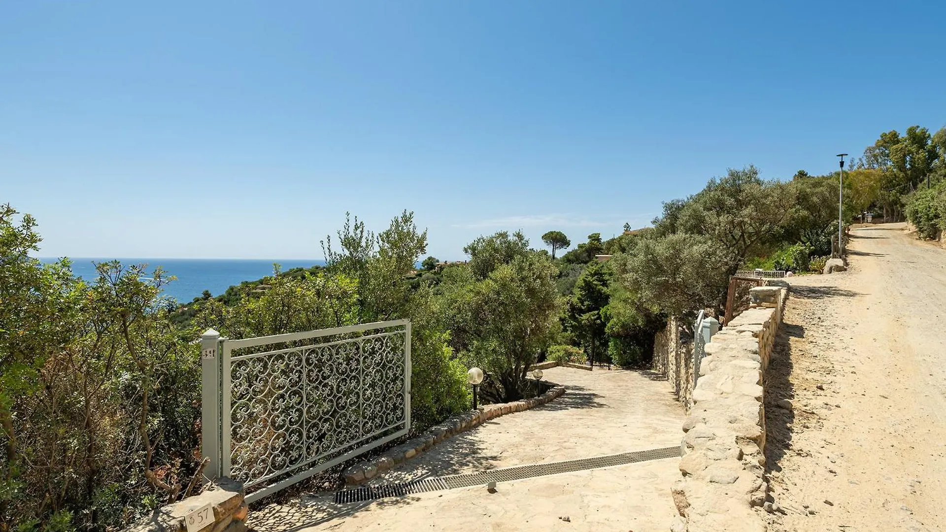 Villa Kyria Torre delle Stelle 0*,
